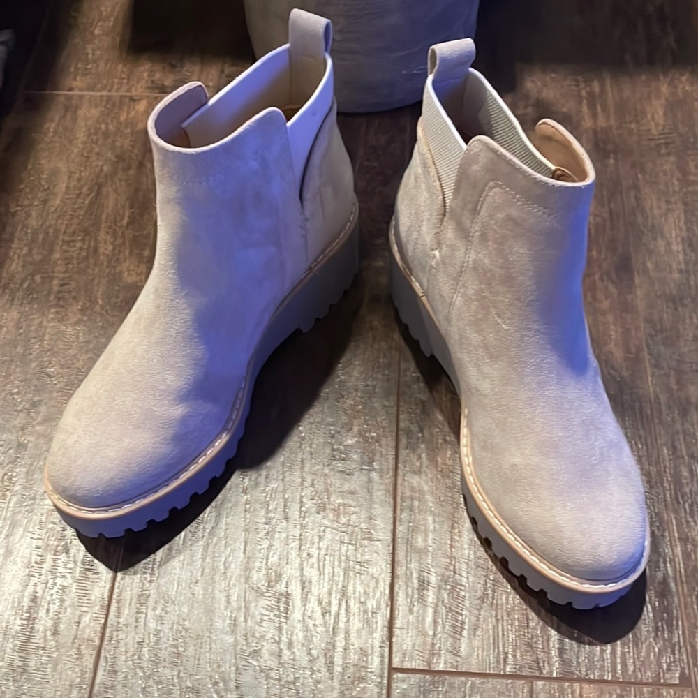 NWT Dolce Vita Huey H20 Bootie